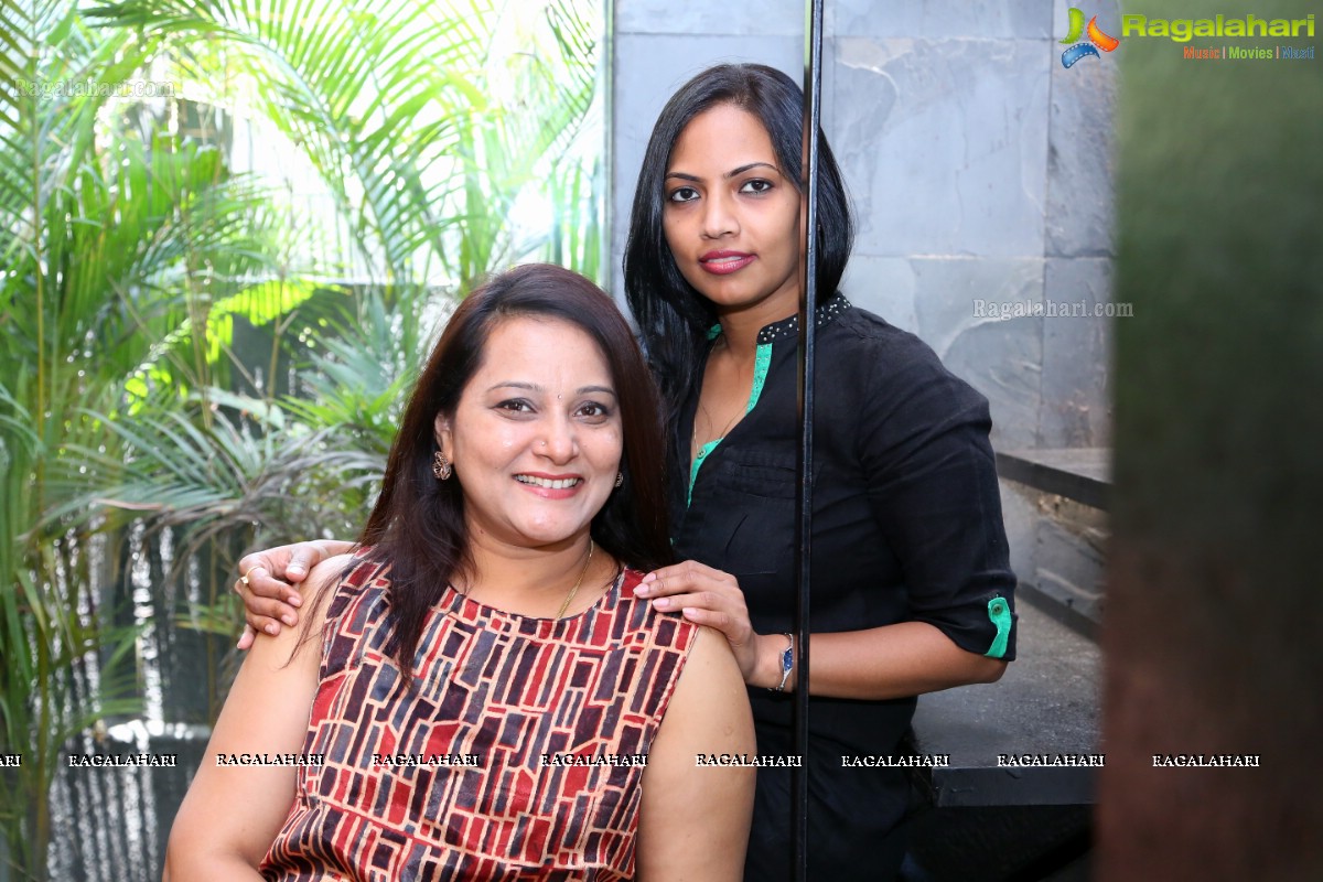 Divinos Ladies Club Spa Party by Manju Gamji & Shilpa Chaudhary at Juice Salon