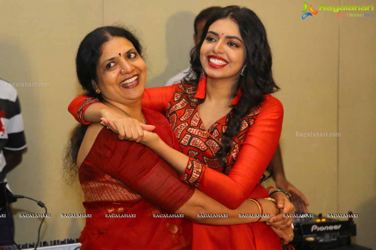 Jeevitha Rajasekhar Daughter Shivatmika - Birthday Consecrations