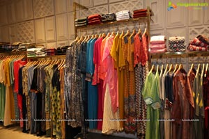 Kashish Designer Fashion Luxury Showroom