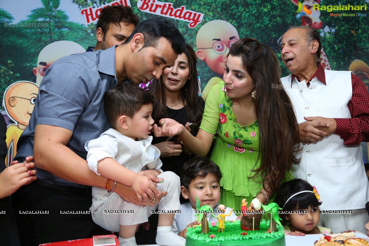 Paramveer Fun-Filled Birthday Party Hosted by His Parents Dr Samit & Sally Sekhar