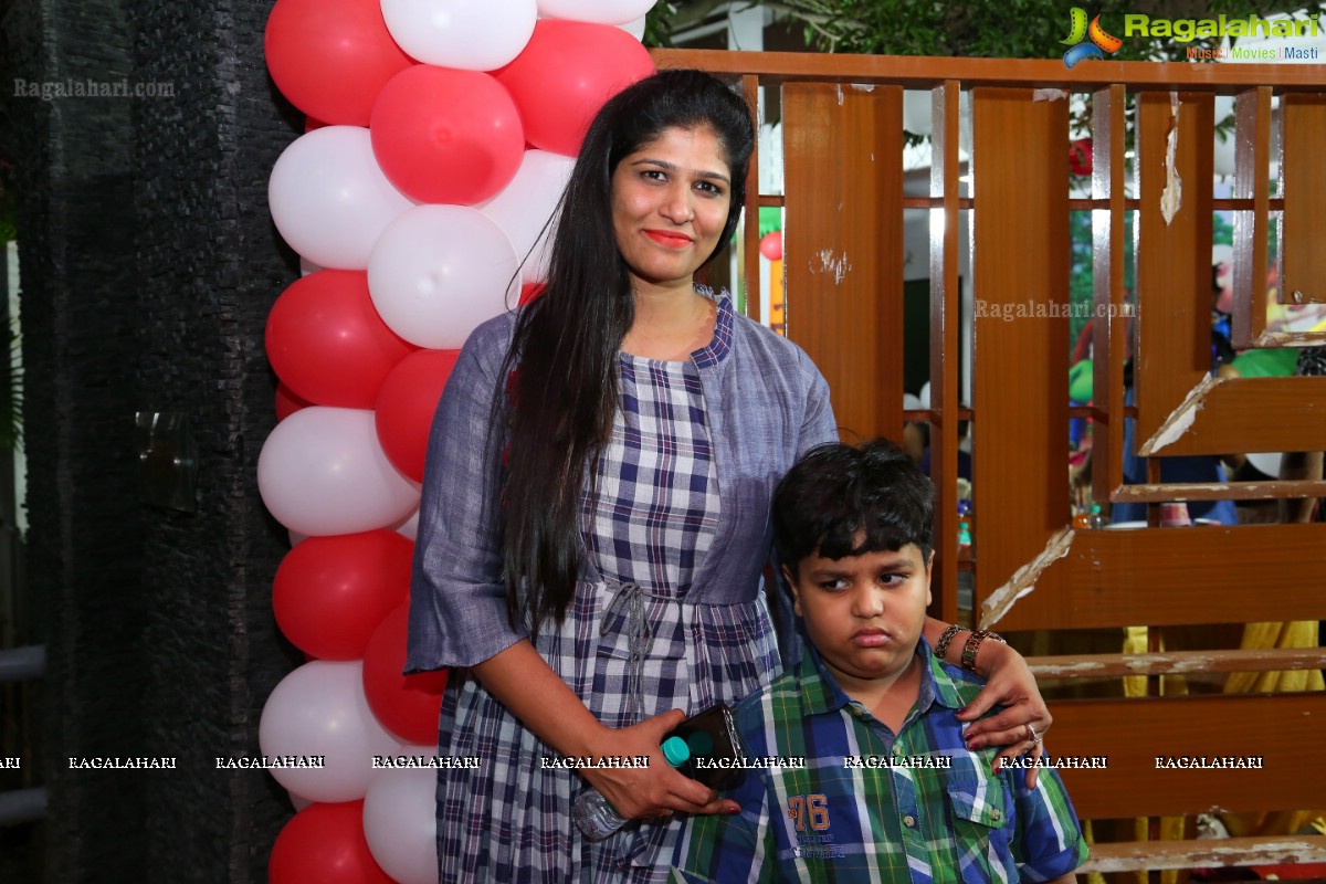 Paramveer Fun-Filled Birthday Party Hosted by His Parents Dr Samit & Sally Sekhar