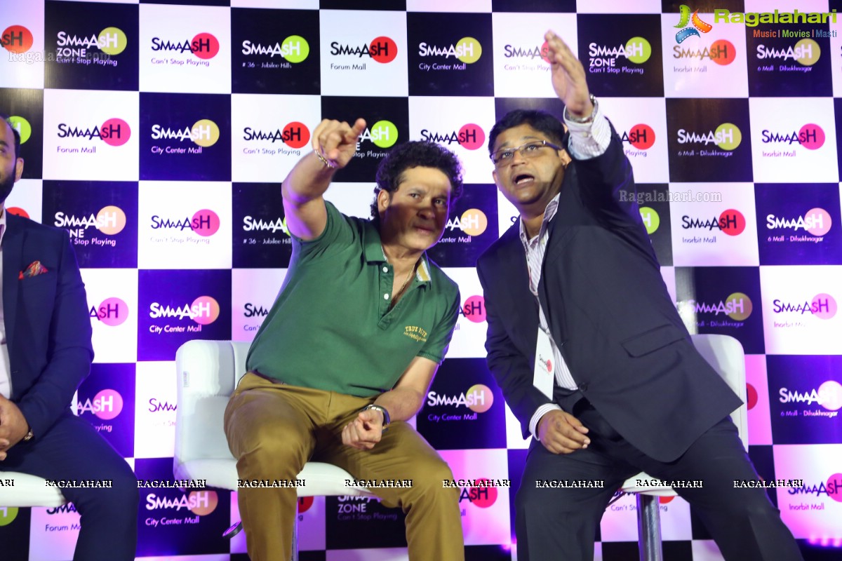 Sachin Tendulkar Announces Winners of National Corporate Bowling Tournament at Smaaash