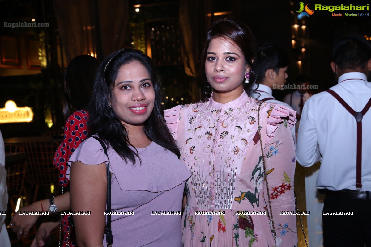 Sucharitha Reddy-Anil 10th Wedding Anniversary Celebrations at Farzi Cafe