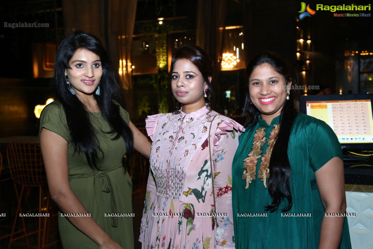 Sucharitha Reddy-Anil 10th Wedding Anniversary Celebrations at Farzi Cafe