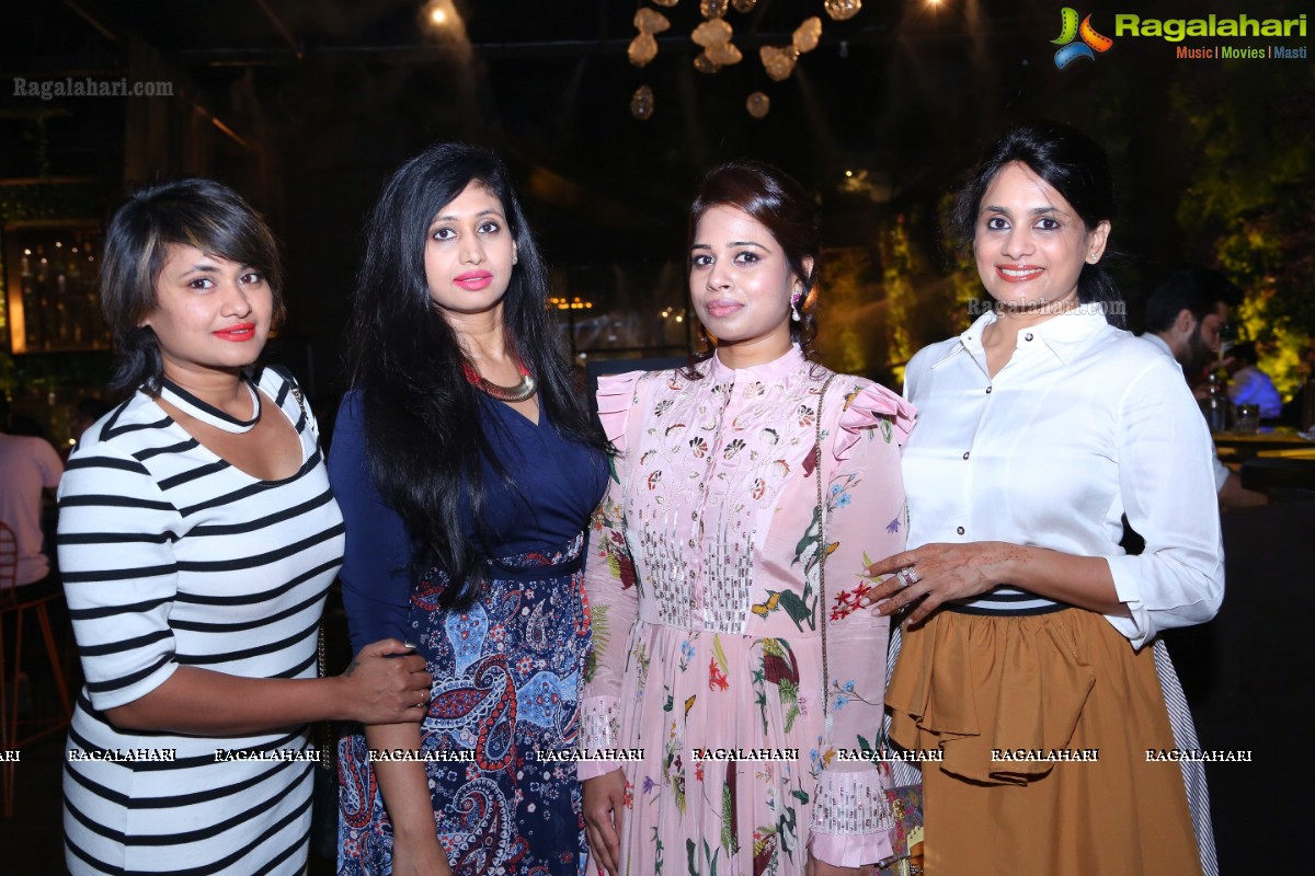 Sucharitha Reddy-Anil 10th Wedding Anniversary Celebrations at Farzi Cafe