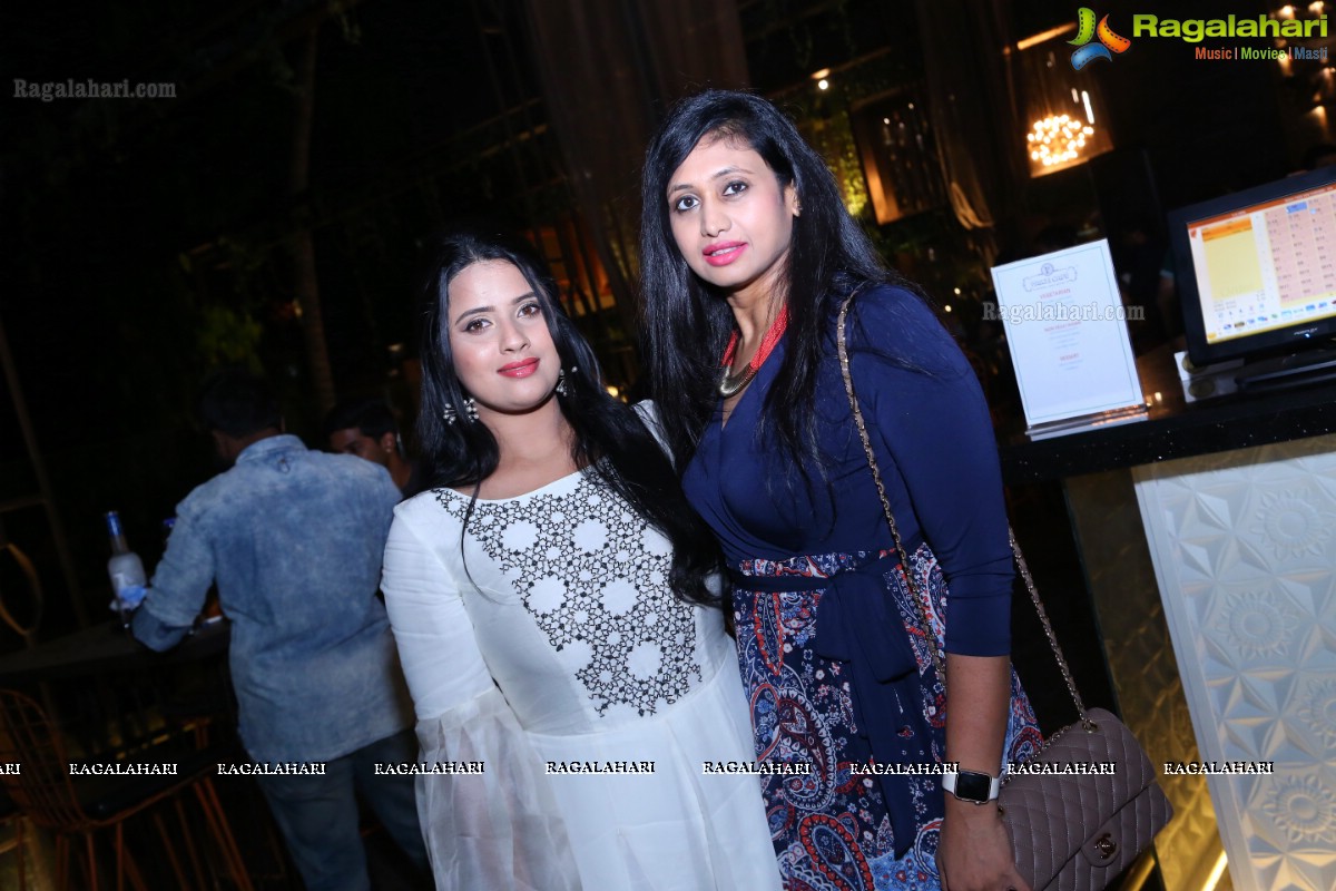 Sucharitha Reddy-Anil 10th Wedding Anniversary Celebrations at Farzi Cafe