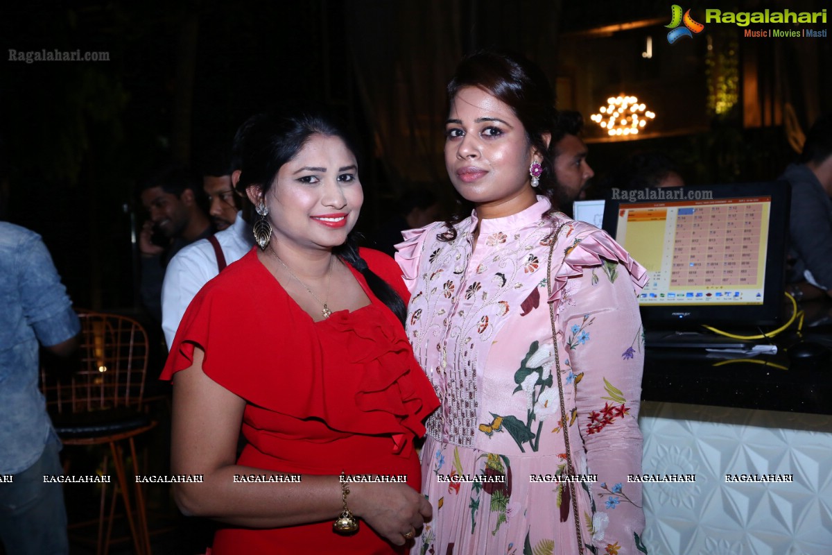 Sucharitha Reddy-Anil 10th Wedding Anniversary Celebrations at Farzi Cafe