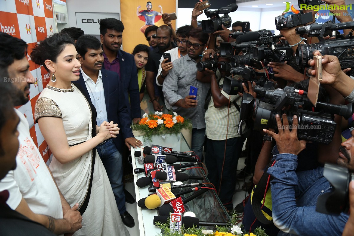 Tamannaah launches Happi Mobiles Store in Kurnool