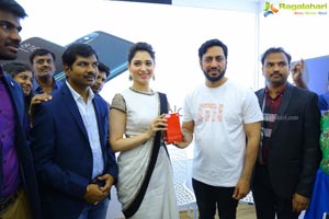 Tamannaah Happi Mobiles Store