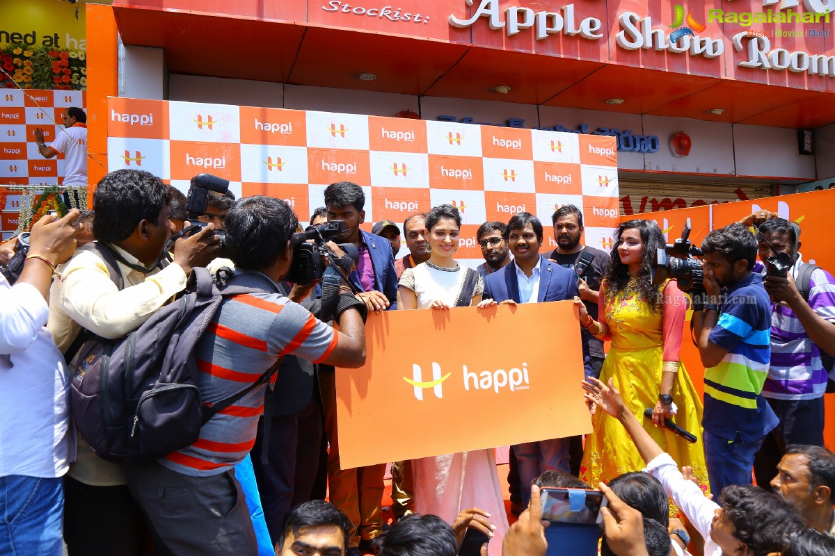 Tamannaah launches Happi Mobiles Store in Kurnool