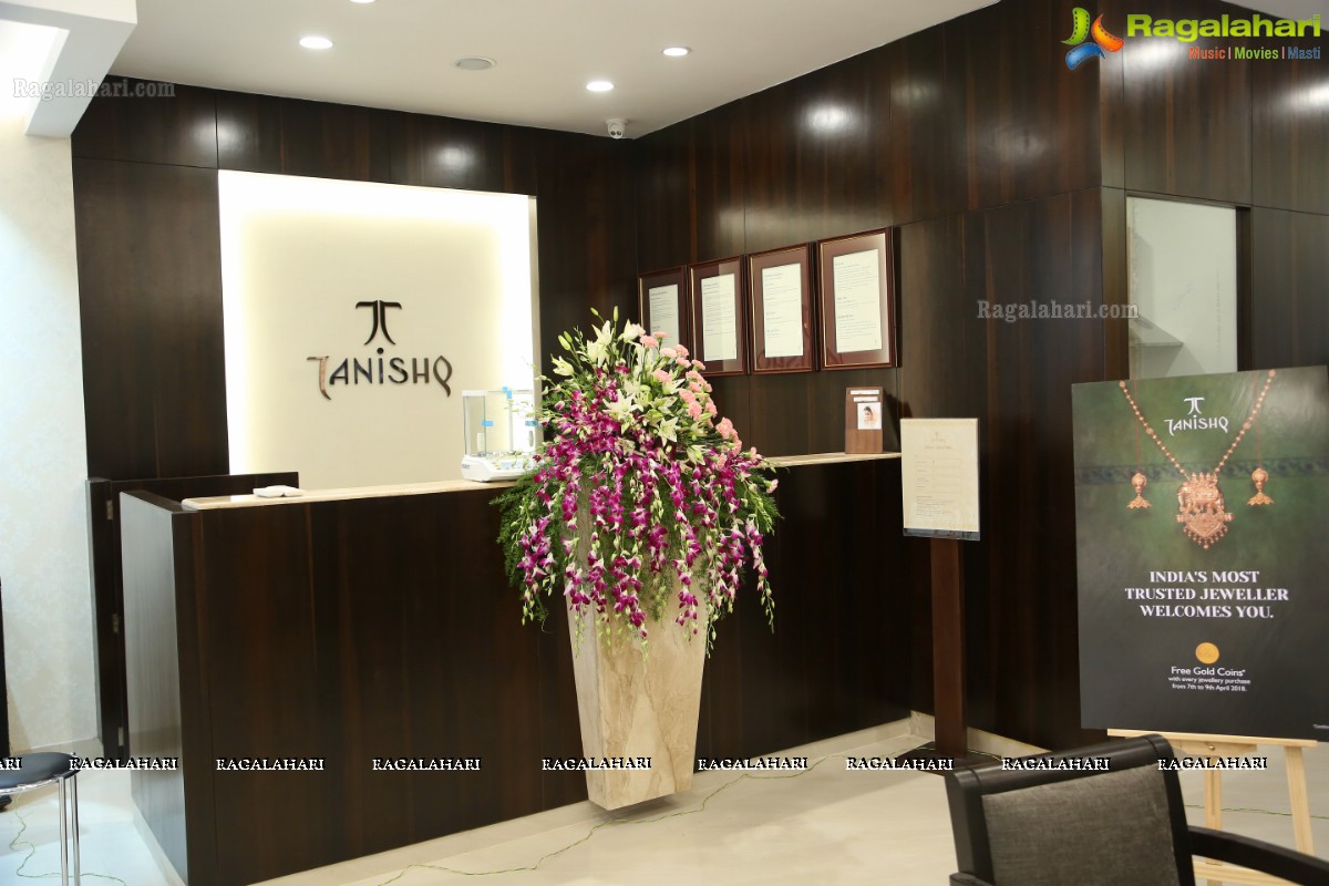 Tanishq, India’s Most Trusted Jeweller Opens Its New Showroom at Kompally