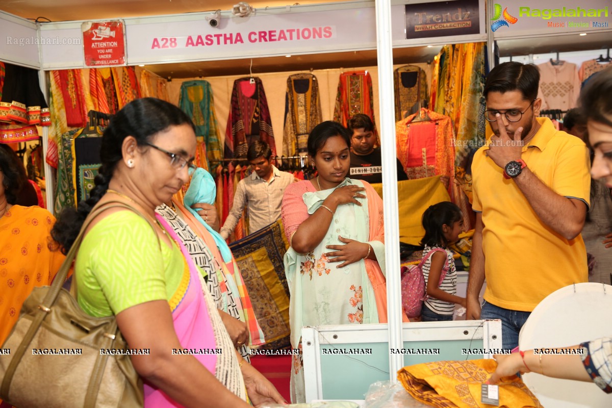 Priyanka Sharma Launches Trendz Expo @ Taj krishna