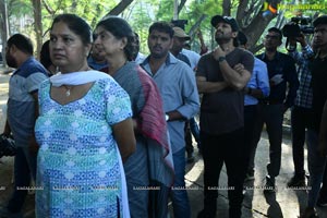 Celebrities Cast their Vote for Lok Sabha Elections