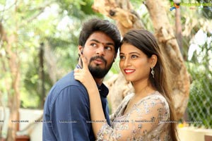 Gurthukostunnayi Movie Launch