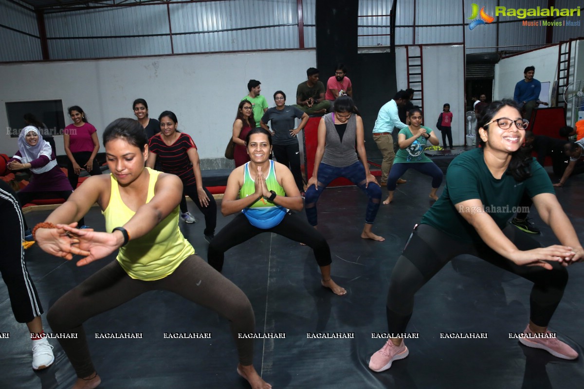 Abhimanika Presents Mom Athletic - The Fitness Movement