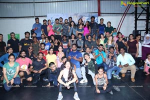 Abhimanika Presents Mom Athletic - The Fitness Movement