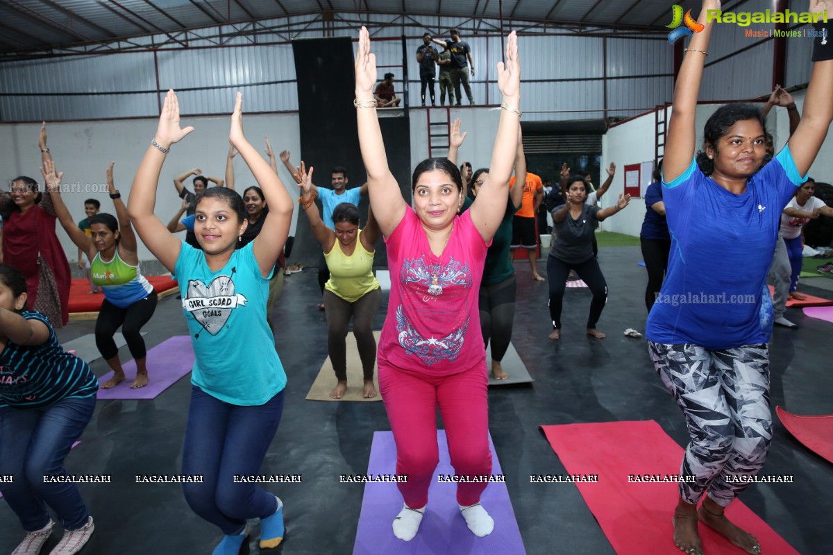 Abhimanika Presents Mom Athletic - The Fitness Movement