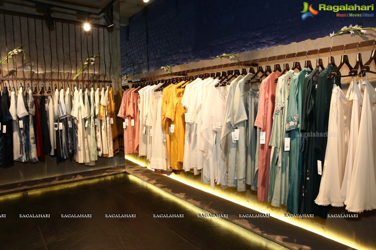 Anju Modi’s Spring Summer 2019 Collection Launch at Banjara Hills Store