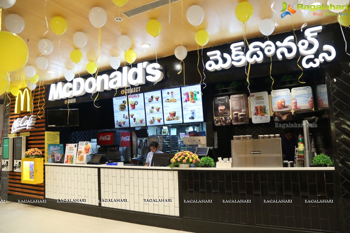 Apple Restaurants Launches Hyderabad’s Largest Food Court at Sarath City Capital Mall