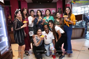 Mr.Alphonso Ice Cream Launch at Cream Stone