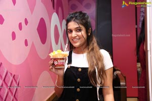 Mr.Alphonso Ice Cream Launch at Cream Stone