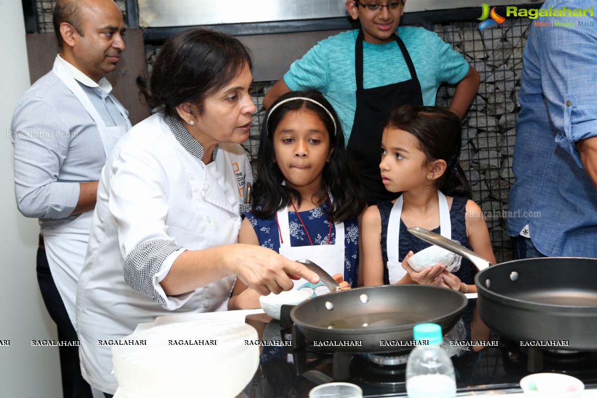 Dad’s Cooking Club: City’s Celebrated Dads Pair up With Their Kids to Cook at 'The Culinary Lounge'