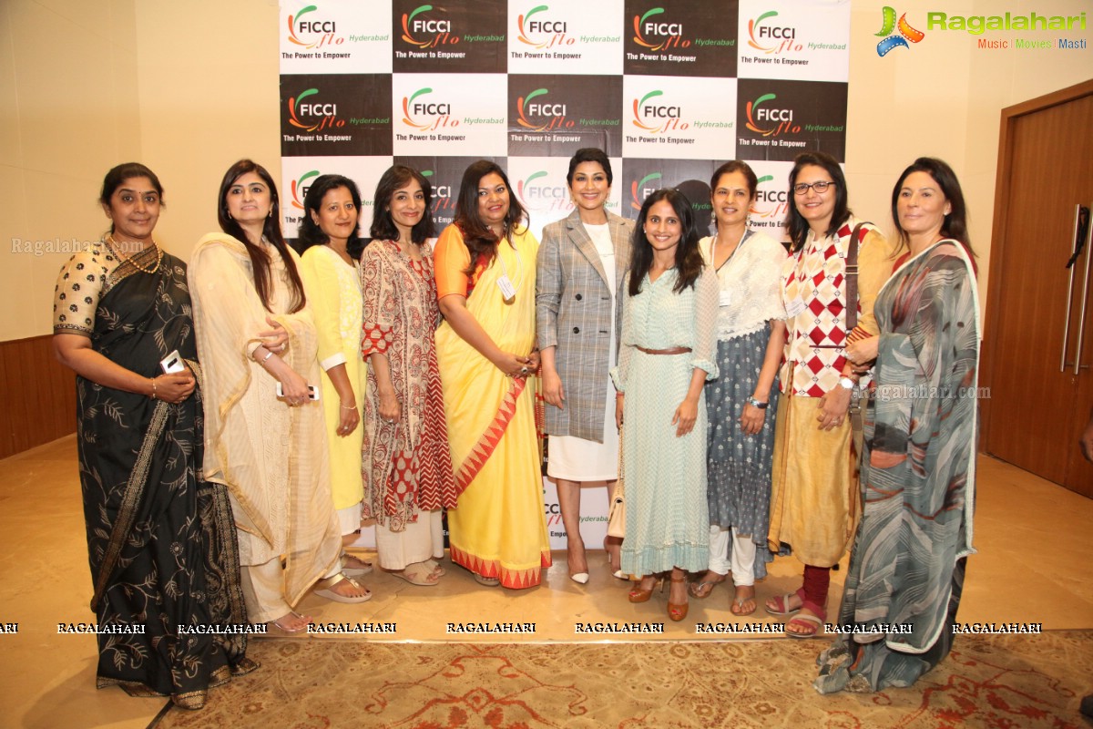 Sonali Bendre Adresses FLO Members on ‘How to turn Positive and Switch on the Sunshine' at Radisson Blue, Banjara Hills