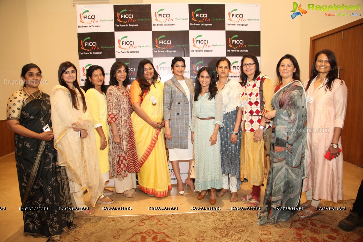 Sonali Bendre Adresses FLO Members on ‘How to turn Positive and Switch on the Sunshine' at Radisson Blue, Banjara Hills