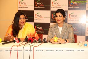 Sonali Bendre Adresses FLO Members 