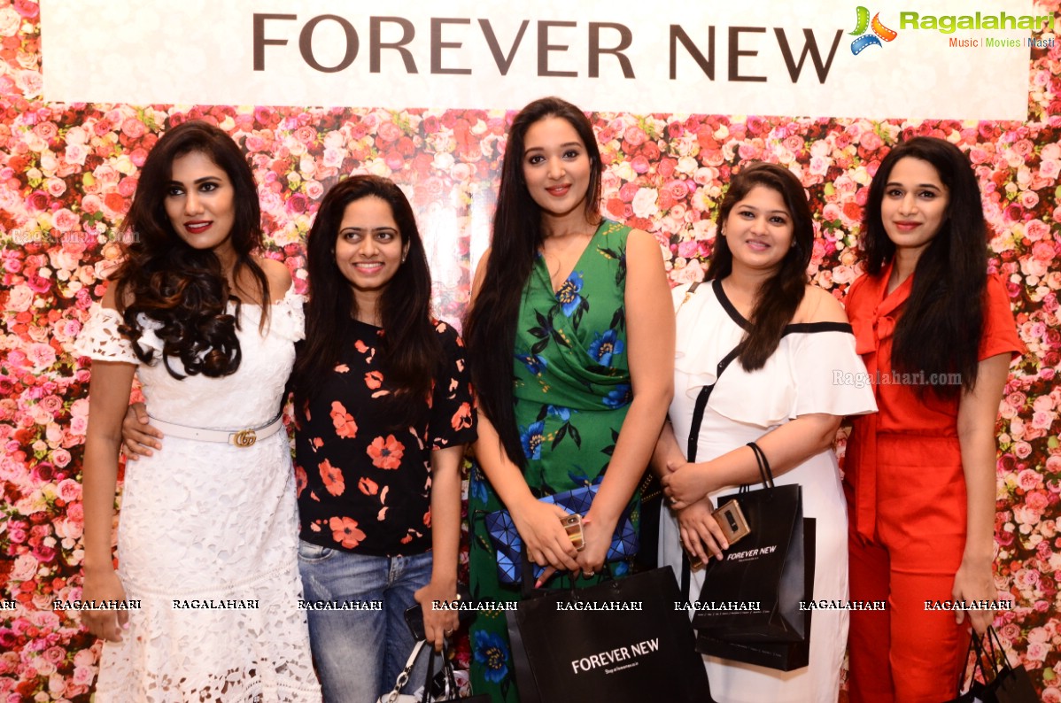 Forever New Opens Its New Store at Inorbit Mall