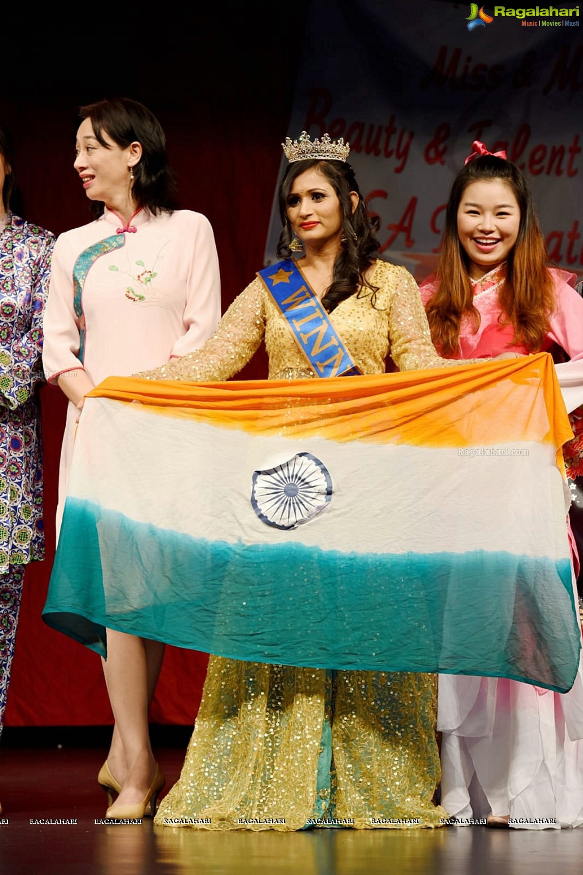 Jo Sharma (Jyotsna) an Indian Won the Miss USA International Beauty Talent Contest