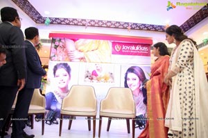 Kajol Meet & Greet at Joyalukkas in Punjagutta