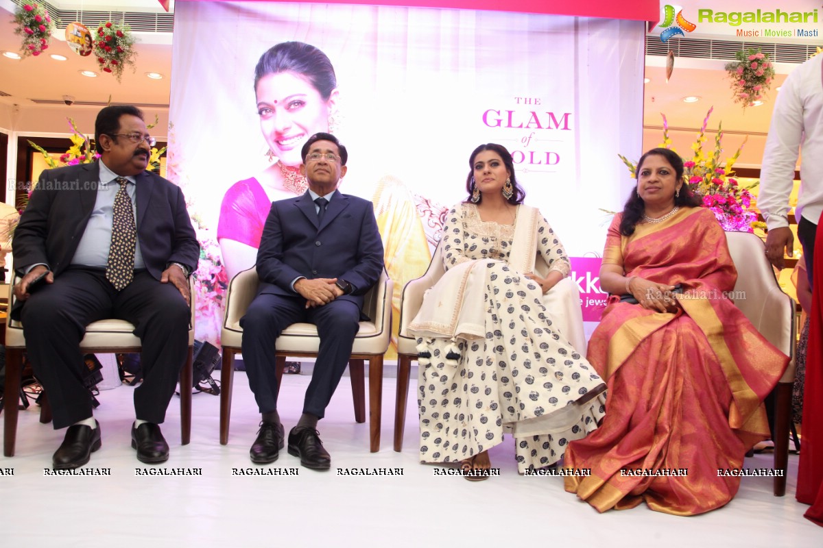 Joyalukkas Akshaya Tritiya 2019 Collection Unveiled By Kajol