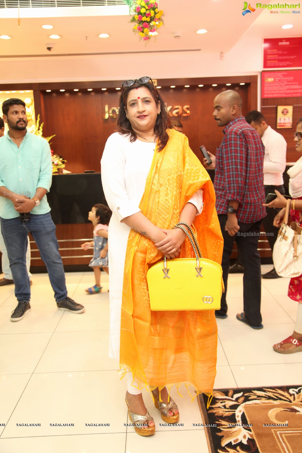 Joyalukkas Akshaya Tritiya 2019 Collection Unveiled By Kajol