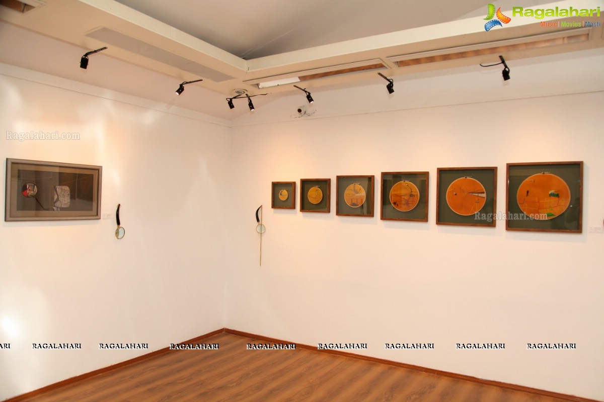 Kalakriti Art Gallery - A Needle, a Stitch & Many Tales by Bapi Das