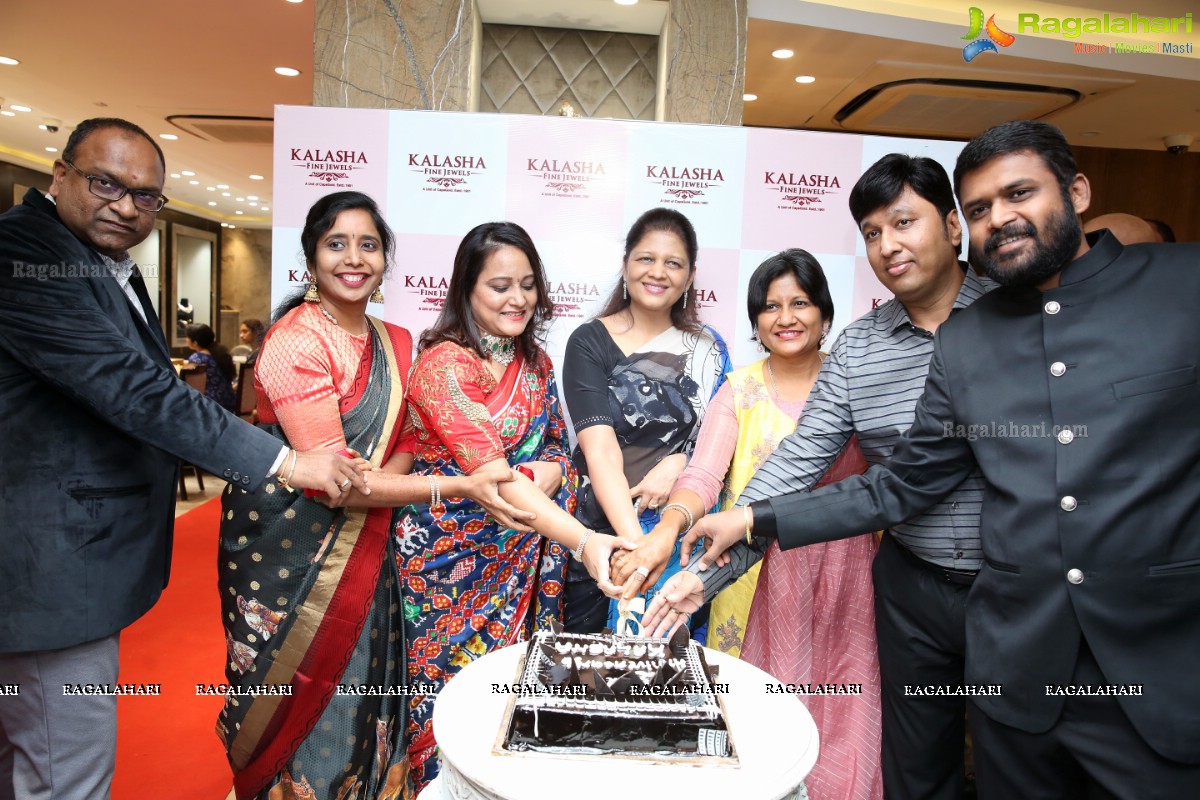 Kalasha Fine Jewels 2nd Anniversary Celebrations Cum Sale & Fashion Show @ Kalasha Jewels, Banjara Hills