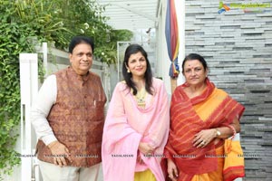 Kavitha Paudwal Performs on the Eve of Mahavir Jayanthi