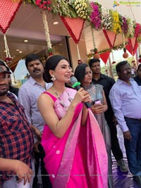 Samantha Launches Kisan Fashion Mall in Kamareddy