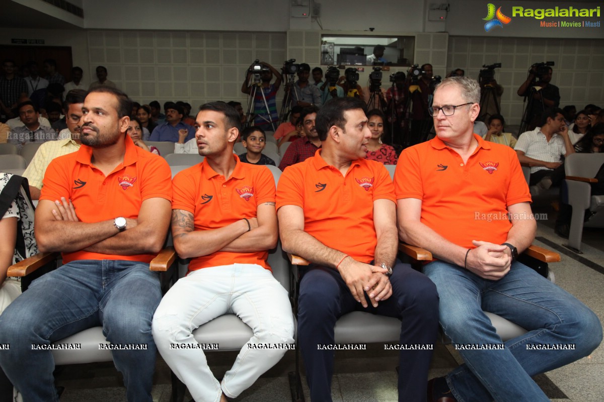 L V Prasad Eye Institute's Whitathon 2019 T-shirts & Medals Launch