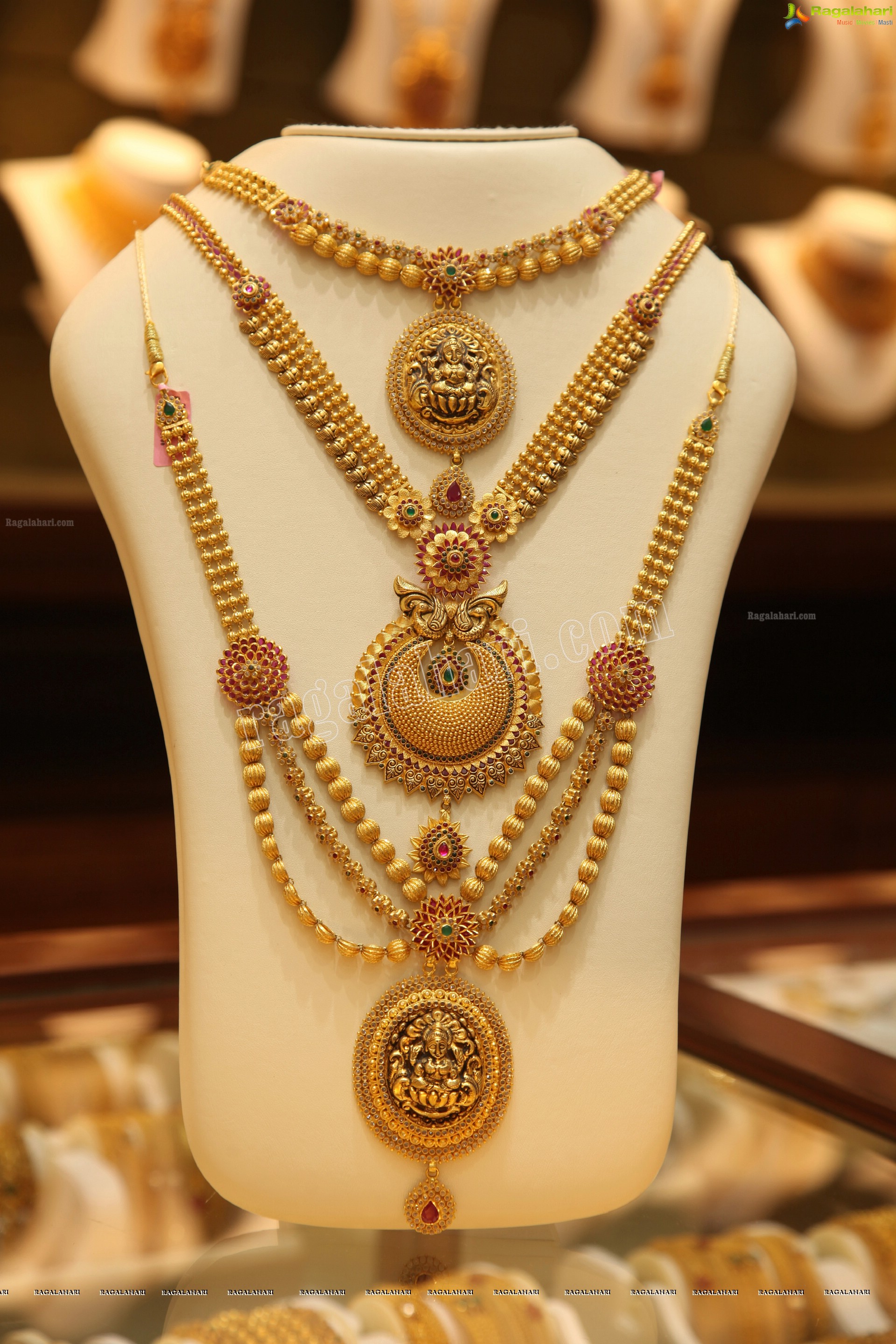 Malabar Gold & Diamonds Jewellery Collection at AS Rao Nagar Showroom