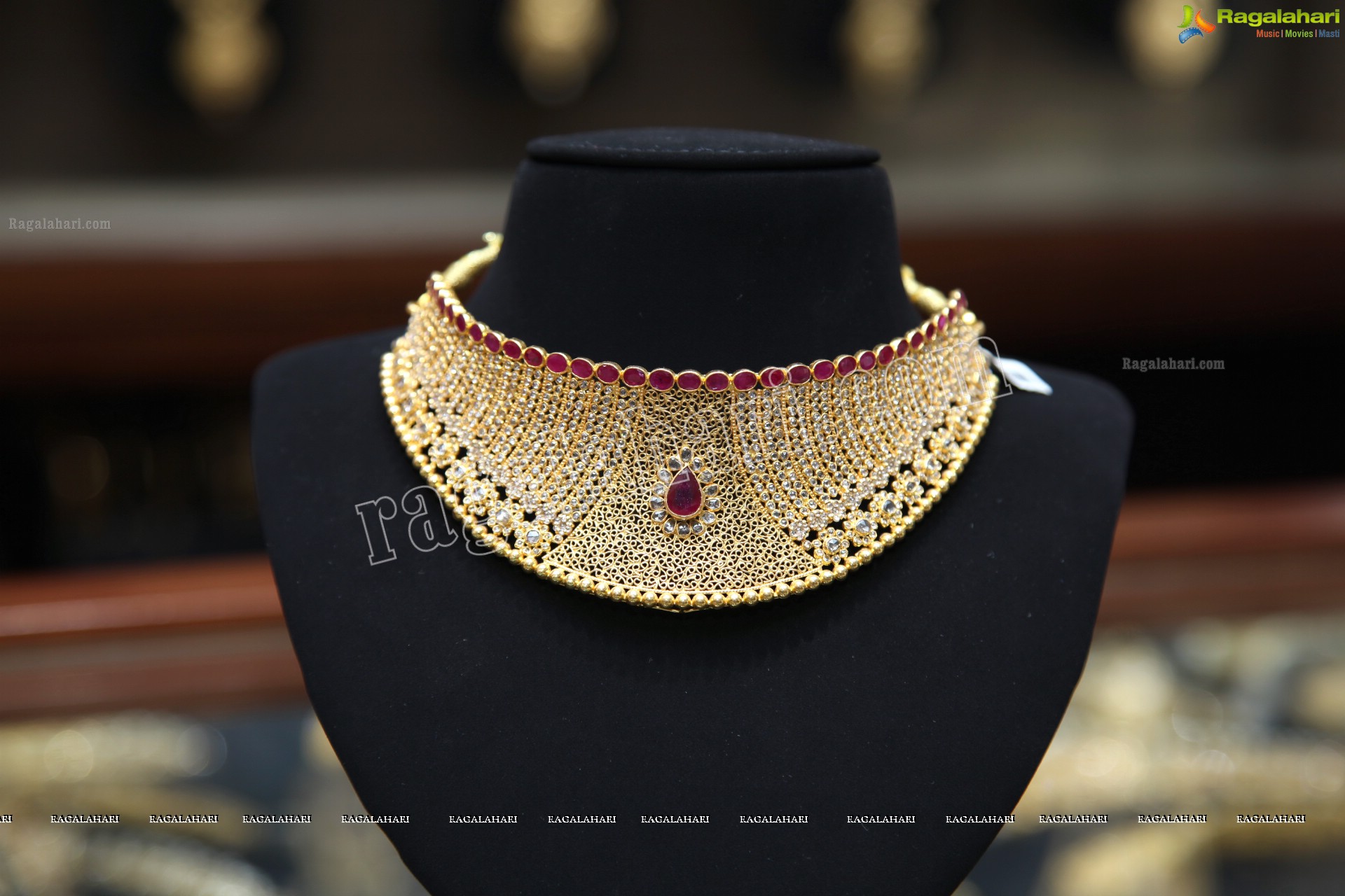 Malabar Gold & Diamonds Jewellery Collection at AS Rao Nagar Showroom