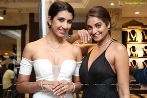 Manepally Jewellers Fashion Show Of Exotic Jewellery