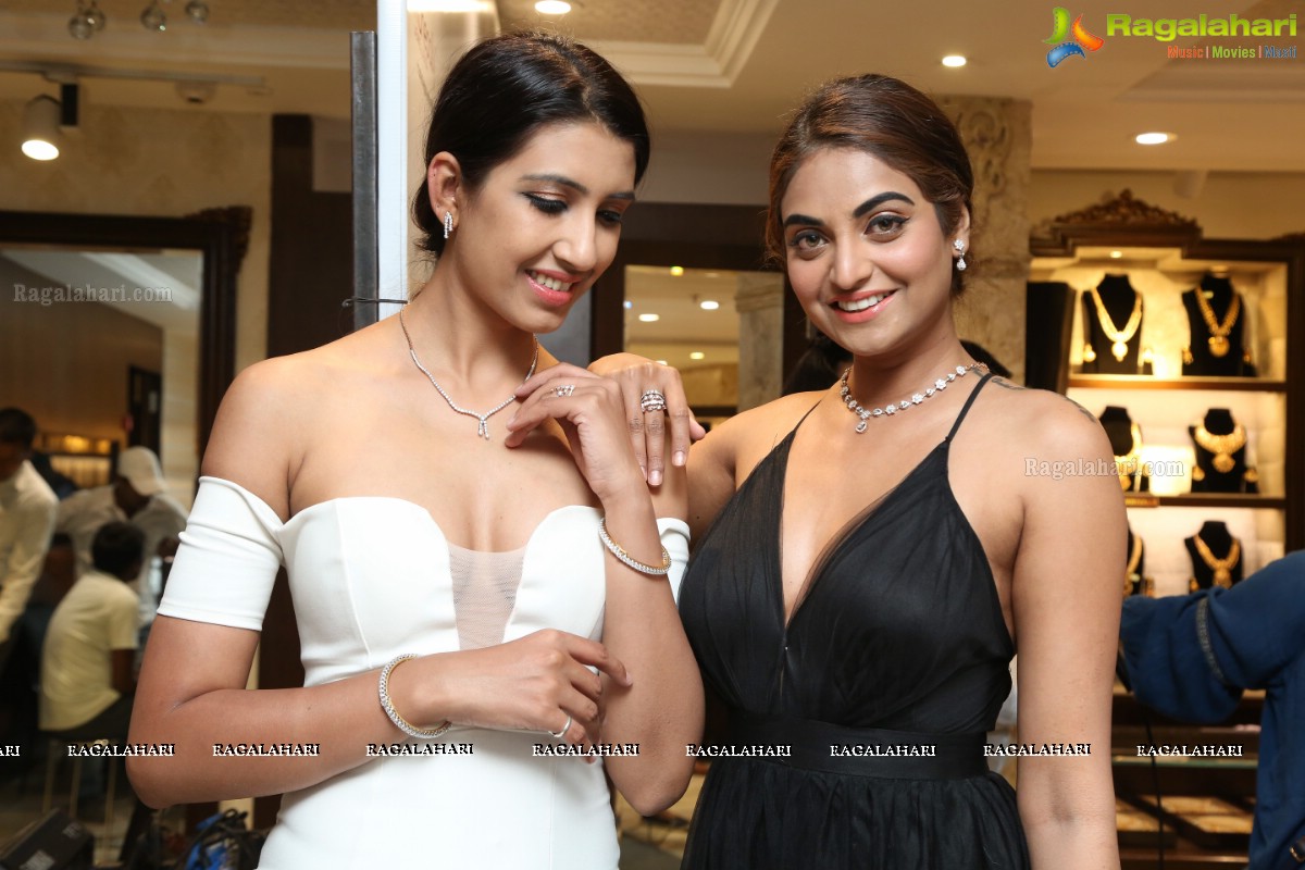 Manepally Jewellers Fashion Show Of Exotic Jewellery at Punjagutta