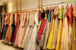 Meena Bazar Launches Its New Showroom at Banjara Hills