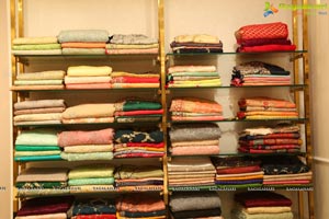 Meena Bazar Launches Its New Showroom at Banjara Hills