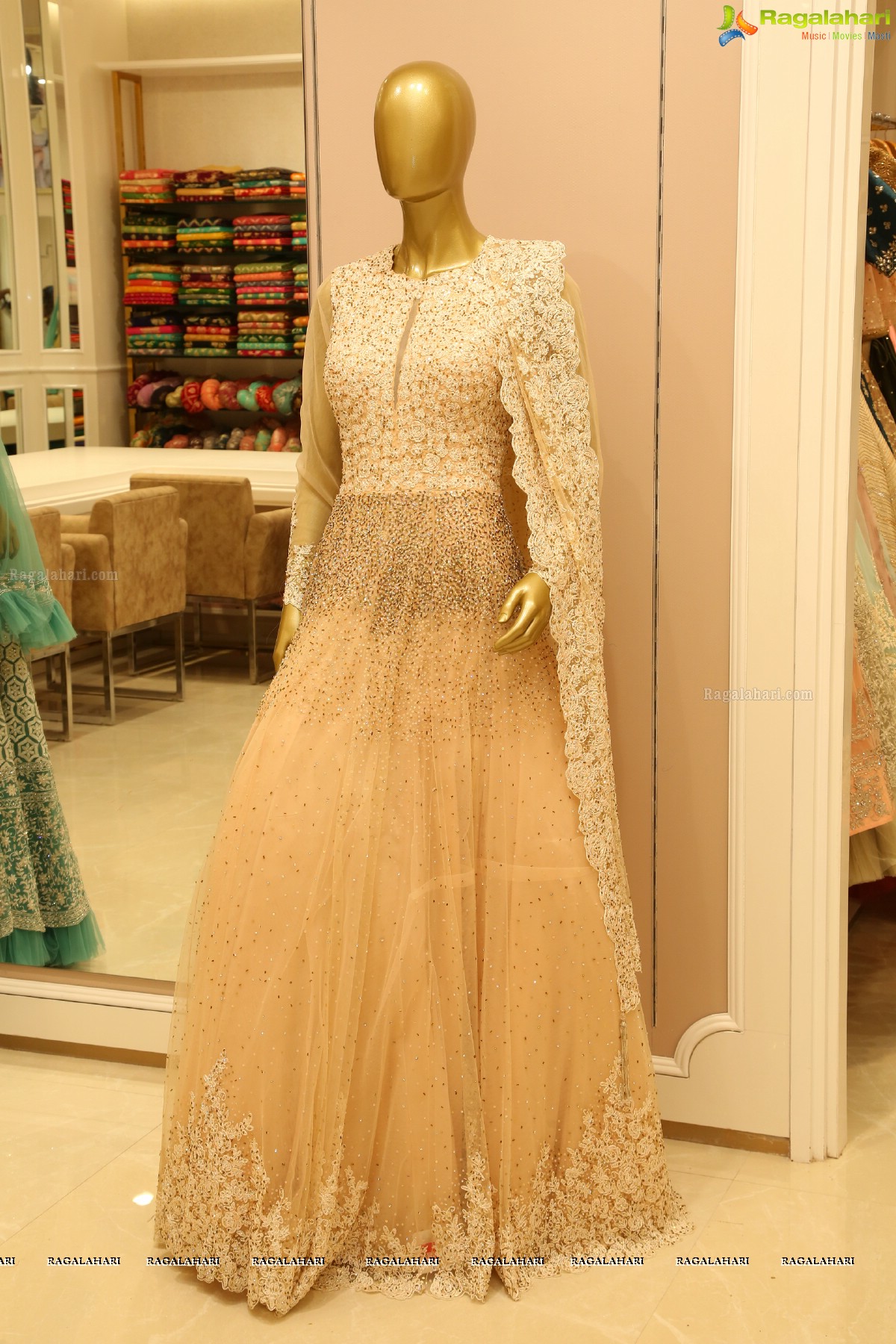 Meena Bazar Launches Its New Showroom at Banjara Hills