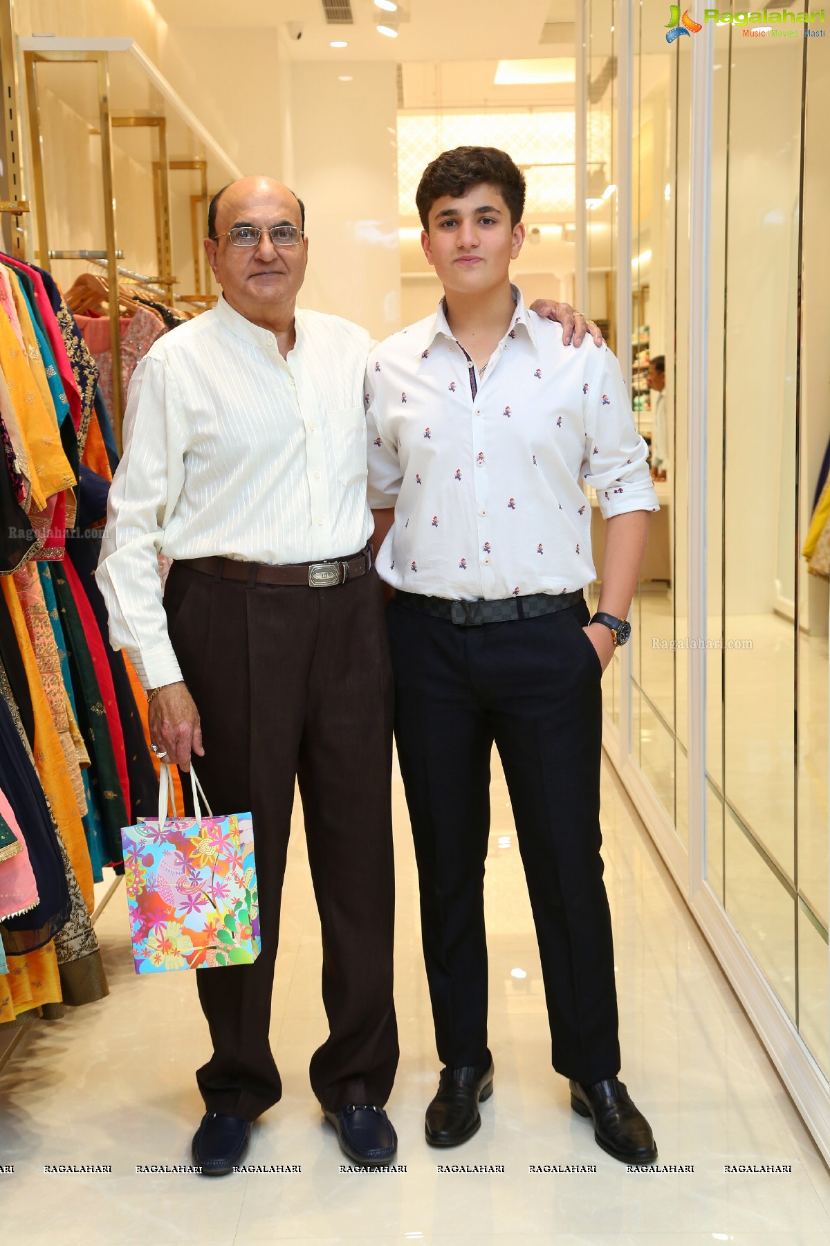 Meena Bazar Launches Its New Showroom at Banjara Hills