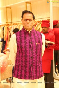 Meena Bazar Launches Its New Showroom at Banjara Hills