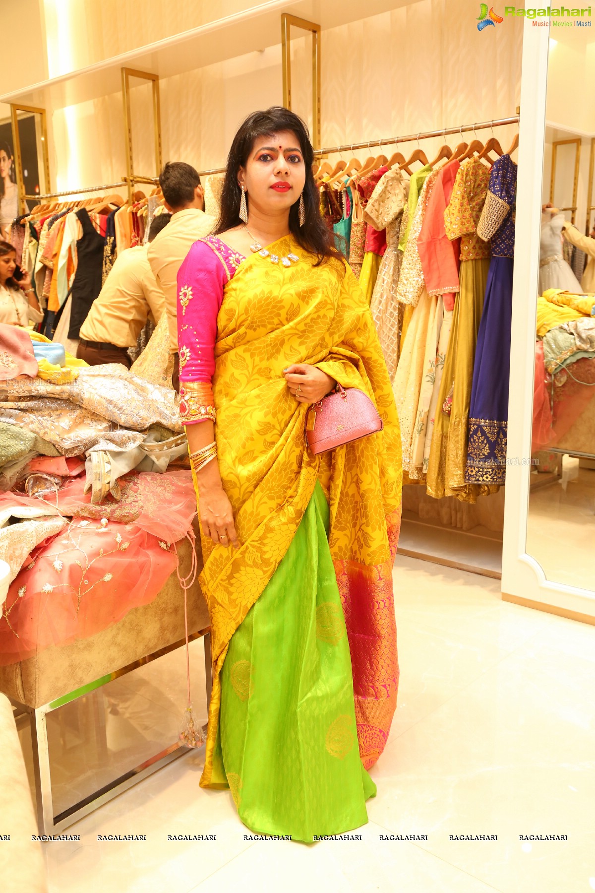 Meena Bazar Launches Its New Showroom at Banjara Hills