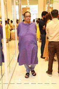 Meena Bazar Launches Its New Showroom at Banjara Hills